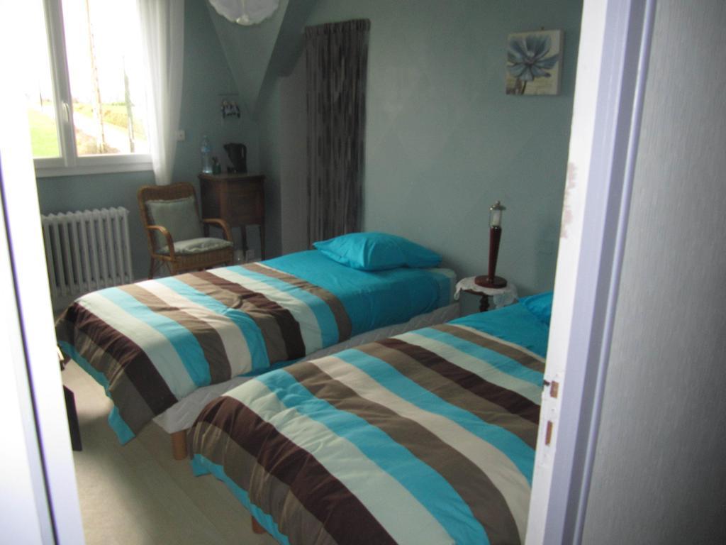 Chambres D'Hotes La Pinderie Val-Couesnon Екстер'єр фото