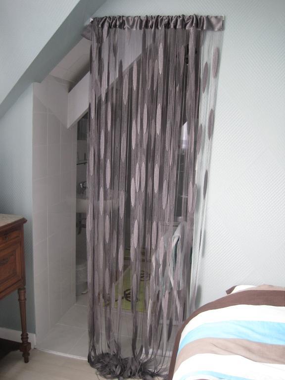 Chambres D'Hotes La Pinderie Val-Couesnon Номер фото